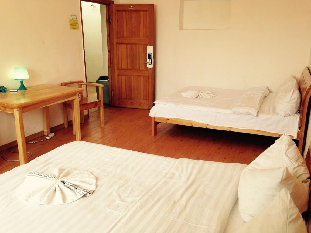 Golden Gobi Hostel & Tours Ulaanbaatar Room photo